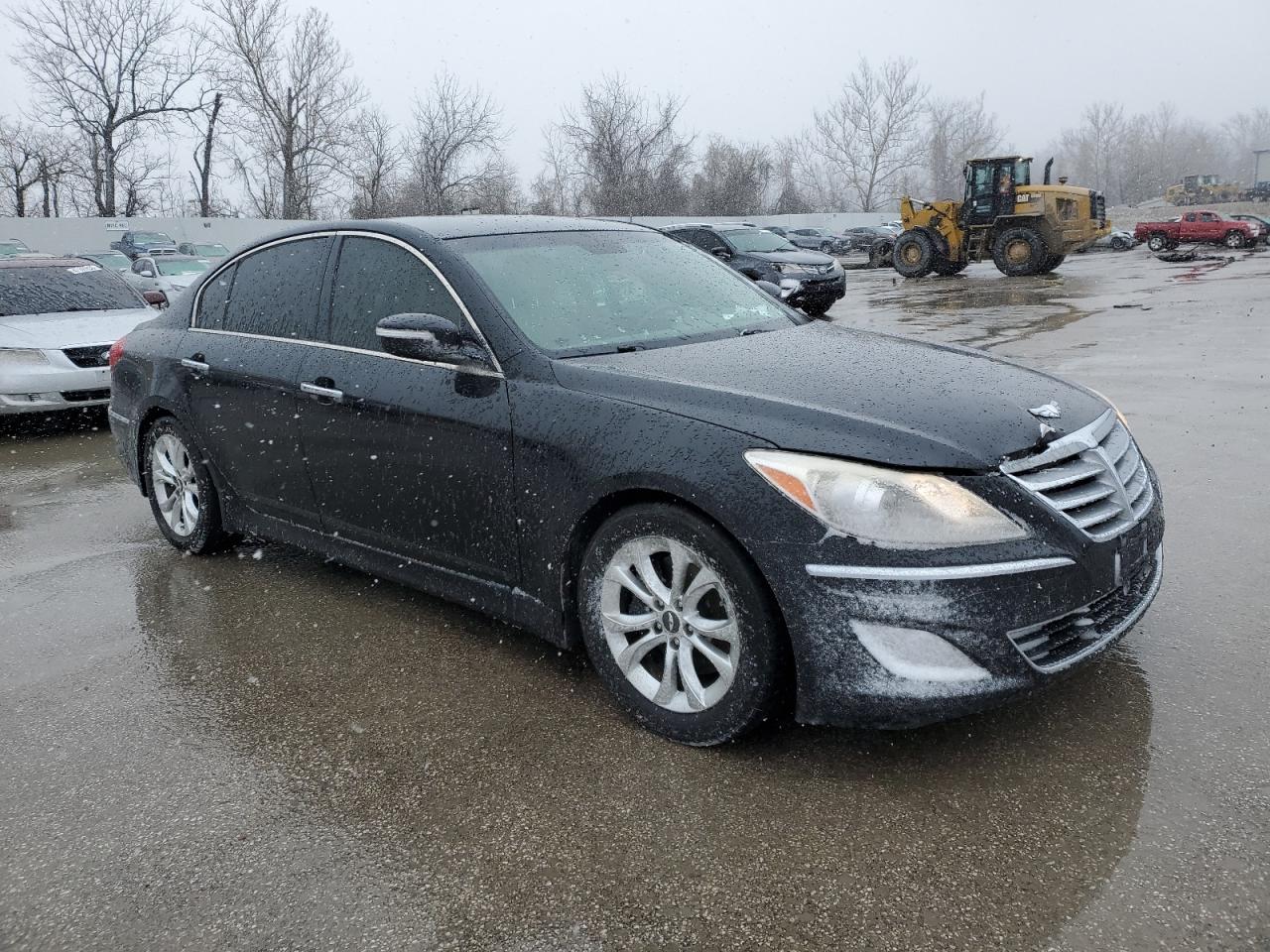 2012 Hyundai Genesis - Image 4