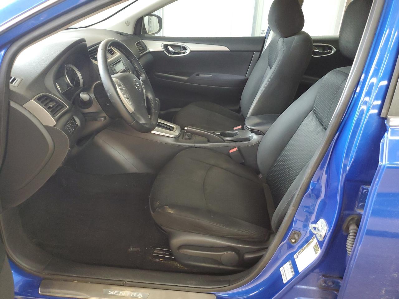 2015 Nissan Sentra - Image 7