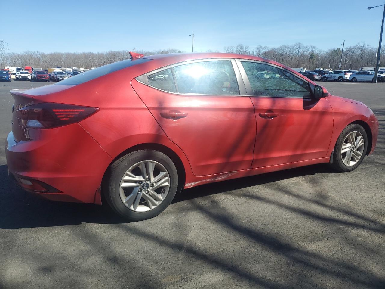 2020 Hyundai Elantra - Image 3