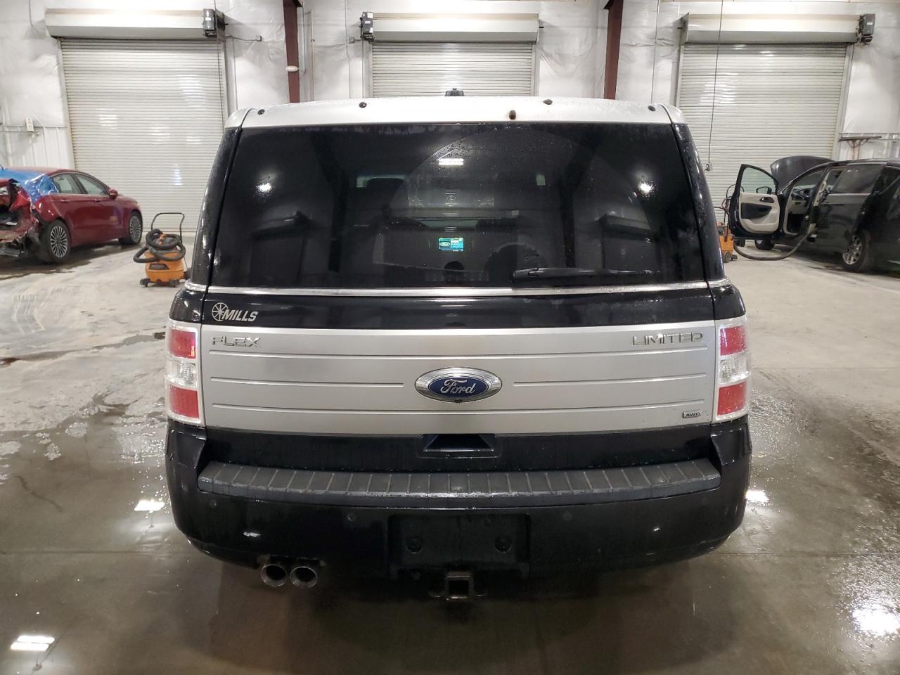 2010 Ford Flex - Image 6