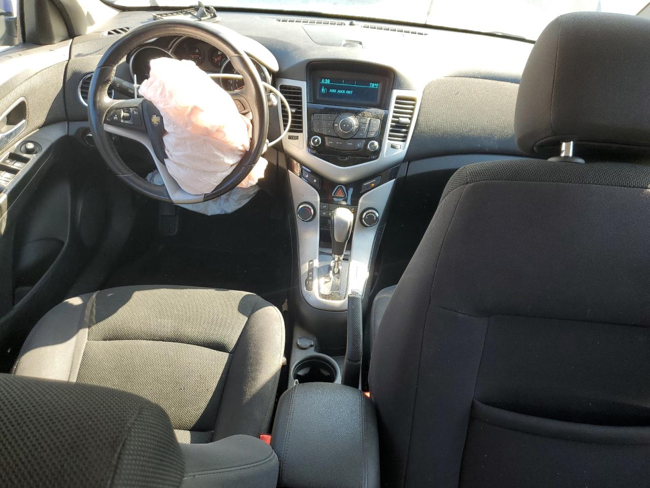 2013 Chevrolet Cruze - Image 8