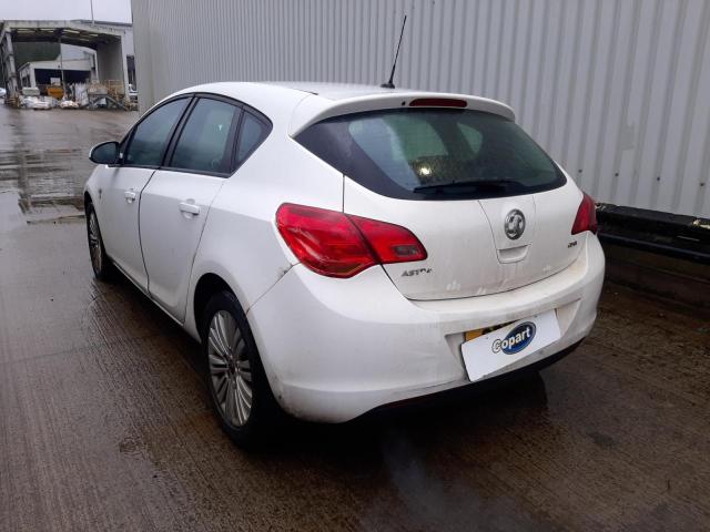 2011 VAUXHALL ASTRA EXCI