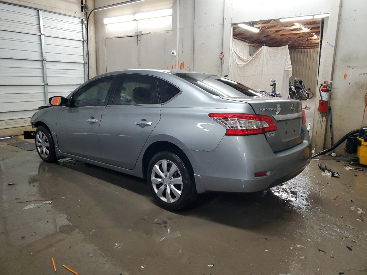 2014 Nissan Sentra - Image 2