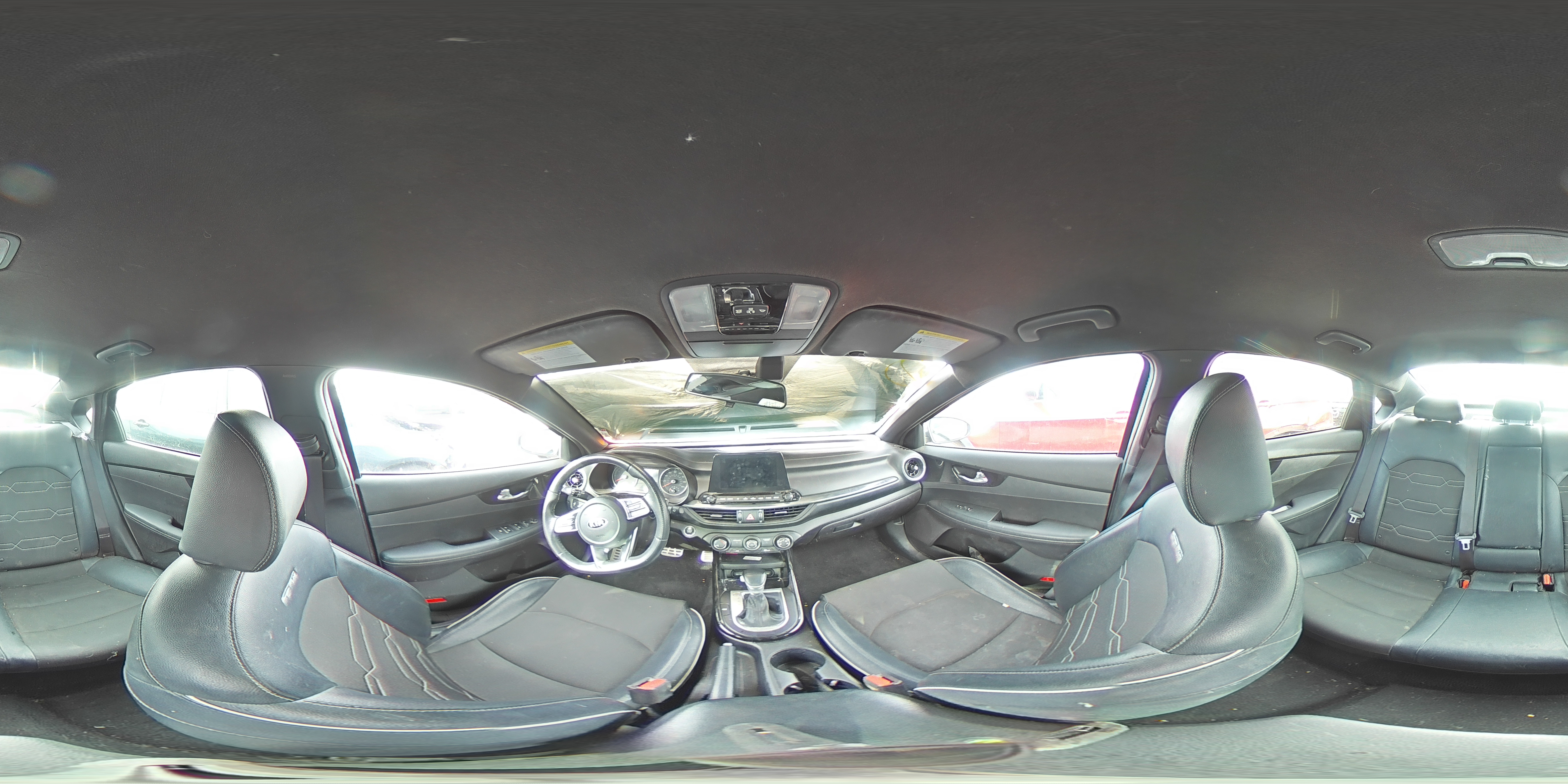 2021 Kia Forte - Image 12