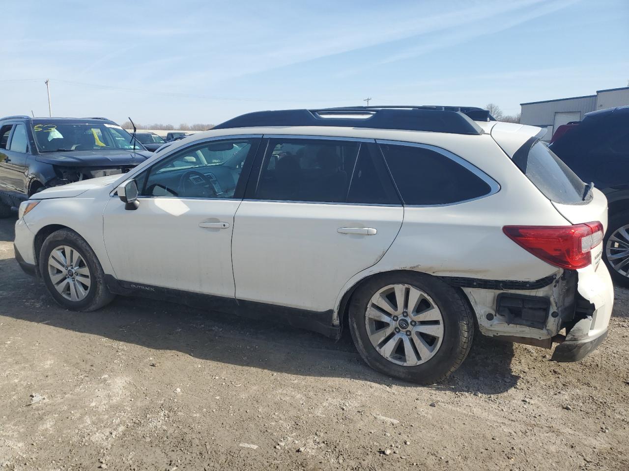 2016 Subaru Outback - Image 2