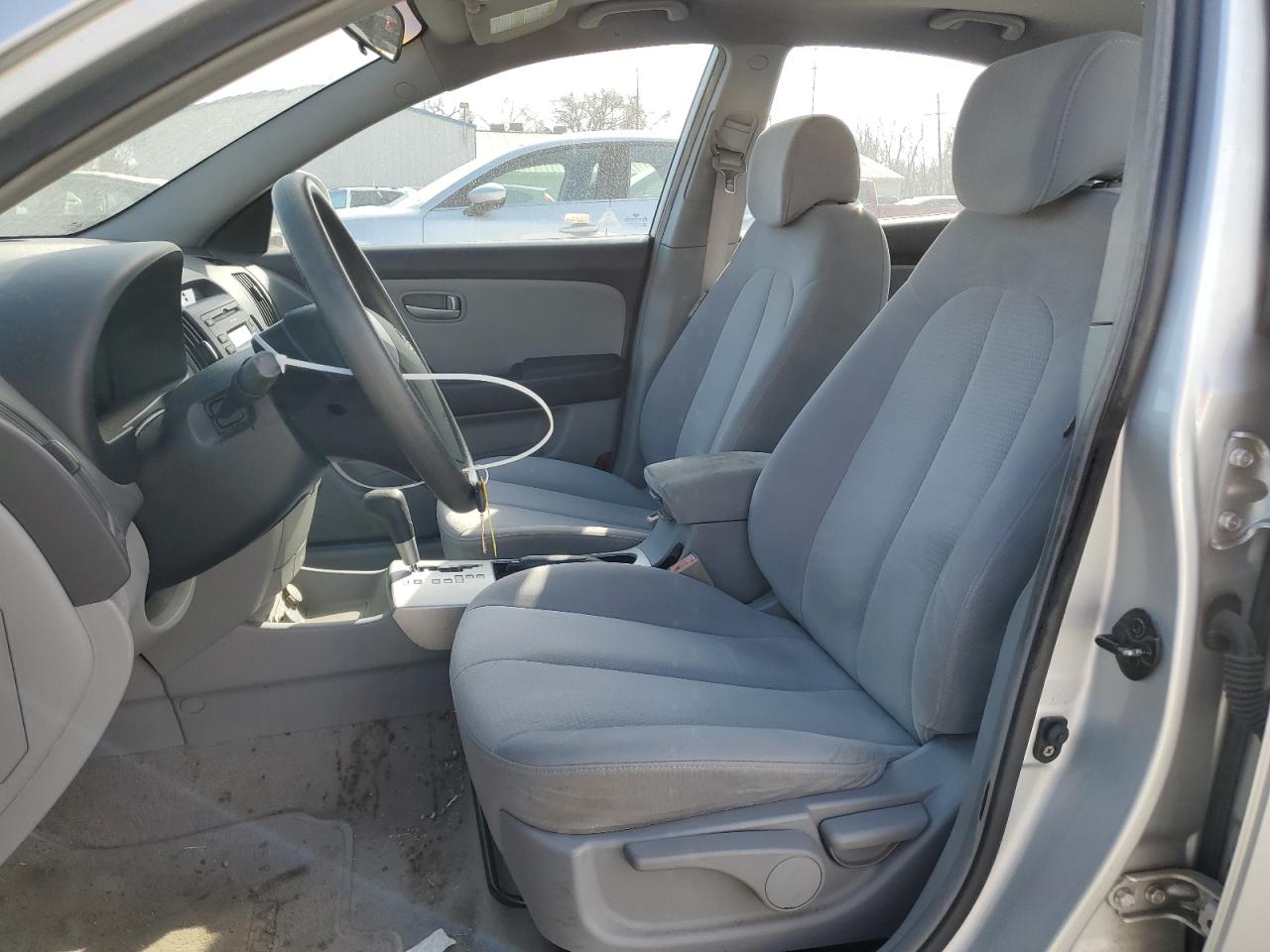 2007 Hyundai Elantra - Image 7