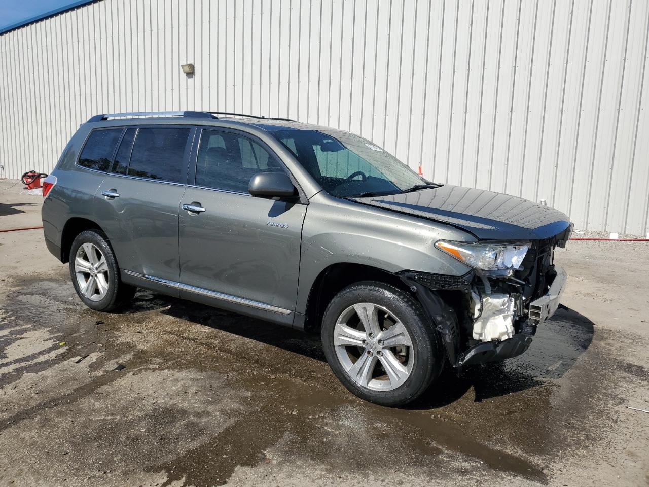 2012 Toyota Highlander - Image 4