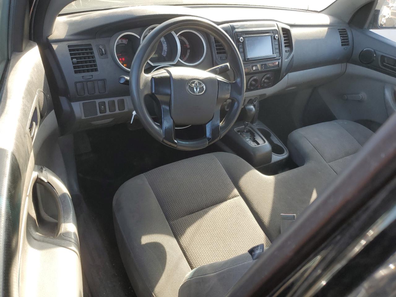 2014 Toyota Tacoma - Image 8