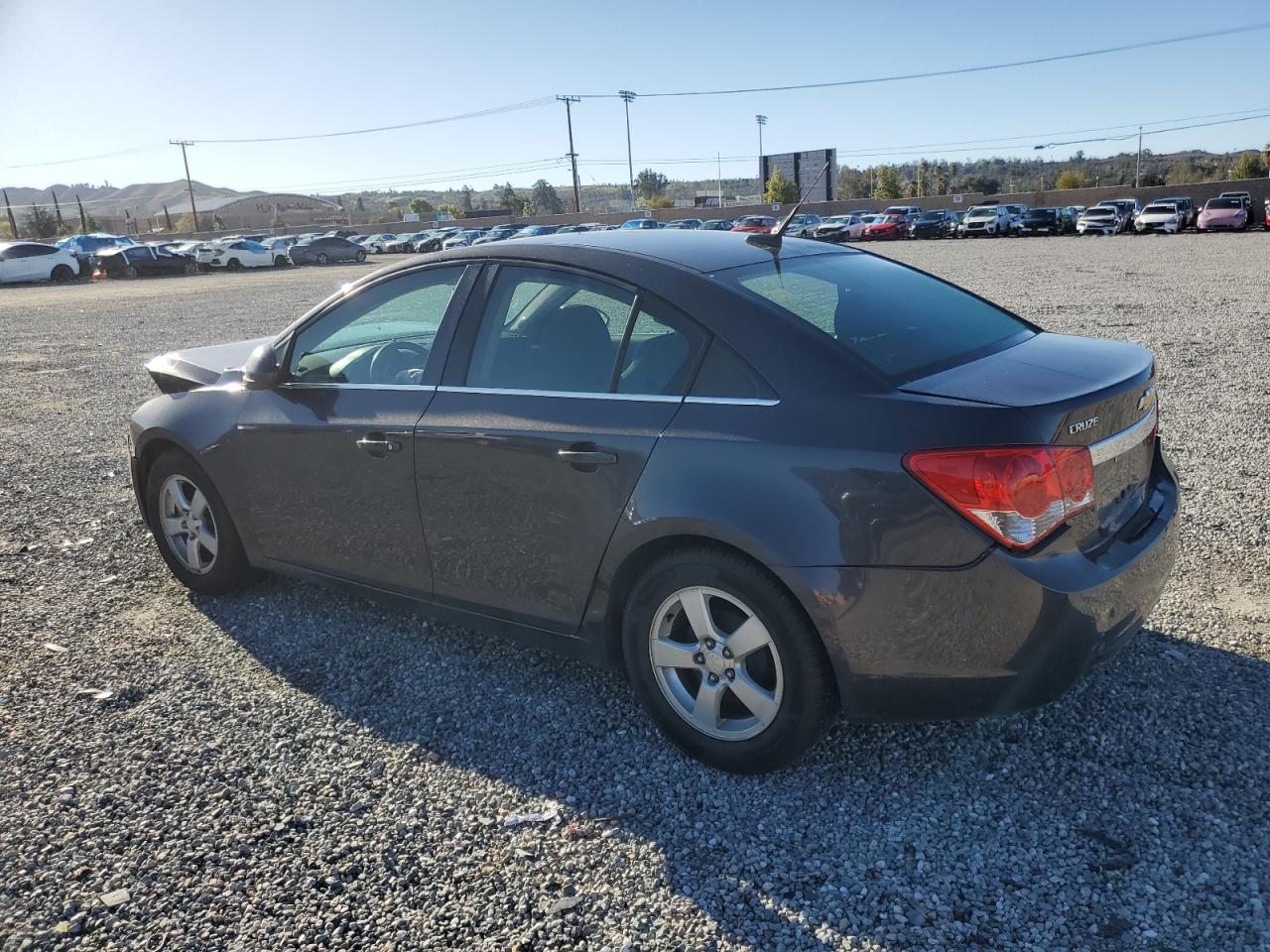 2014 Chevrolet Cruze - Image 2