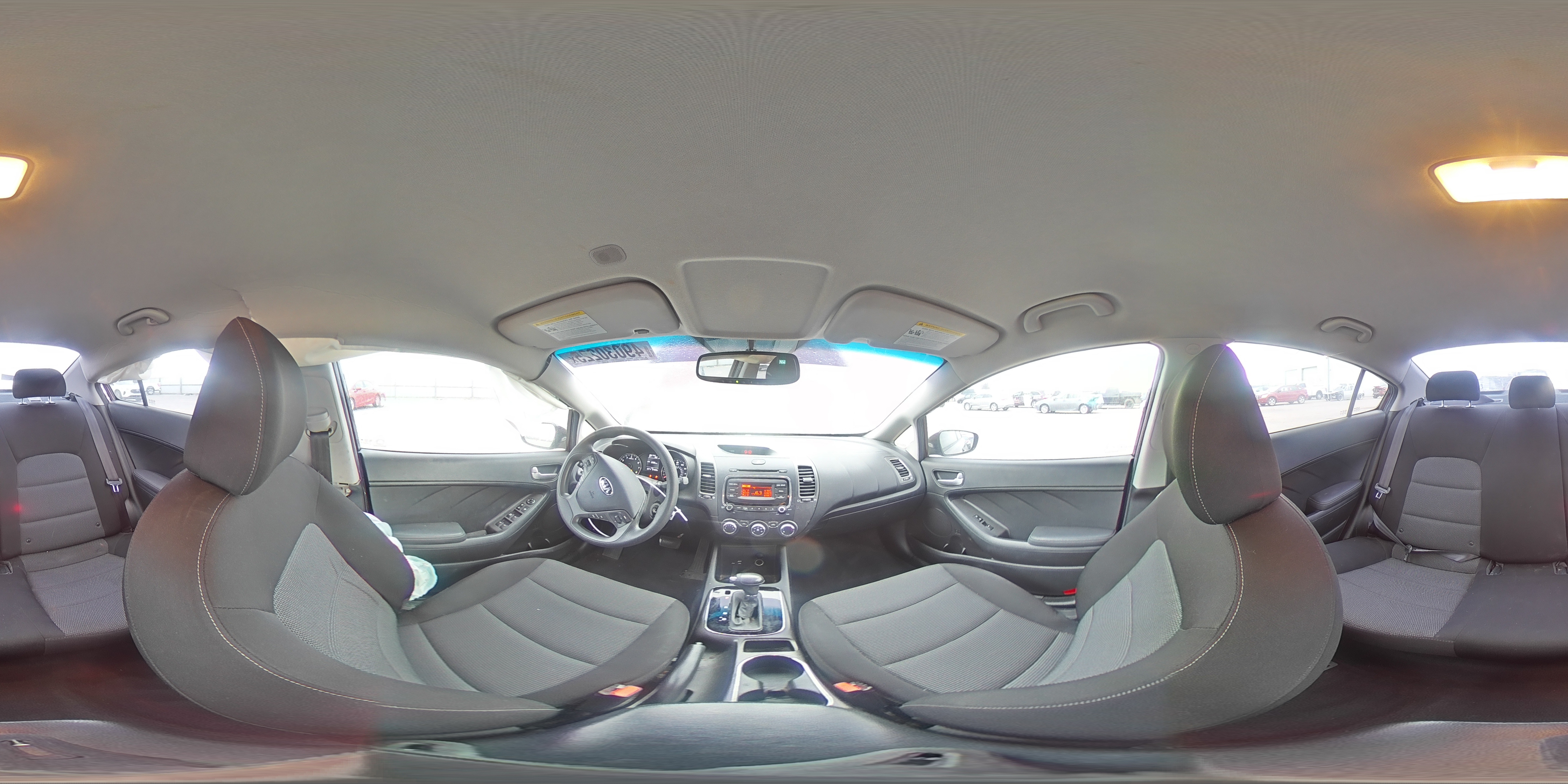 2017 Kia Forte - Image 12