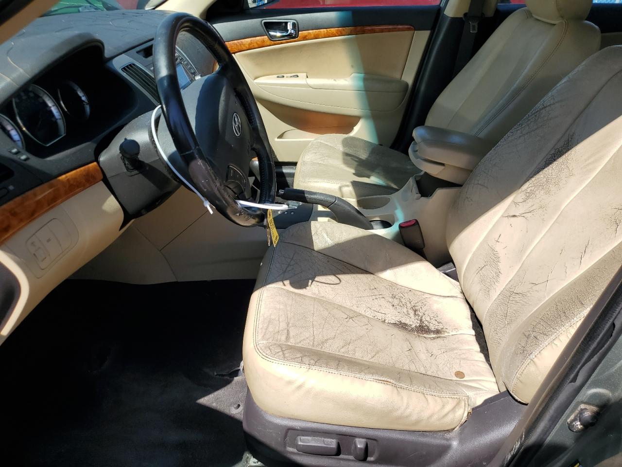 2009 Hyundai Sonata - Image 7