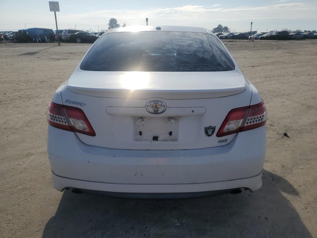 2010 Toyota Camry - Image 6