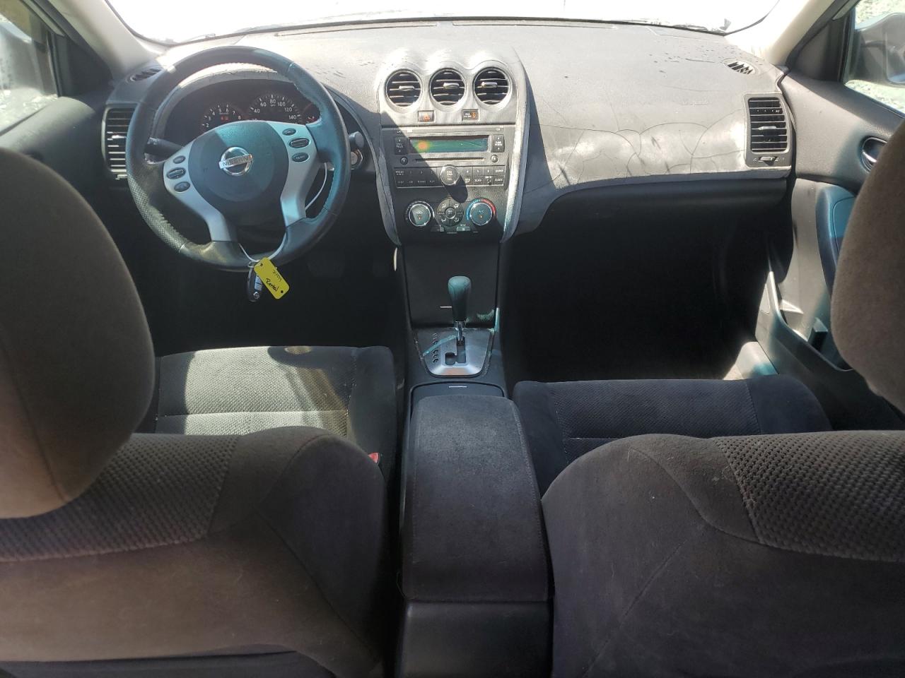 2009 Nissan Altima - Image 8