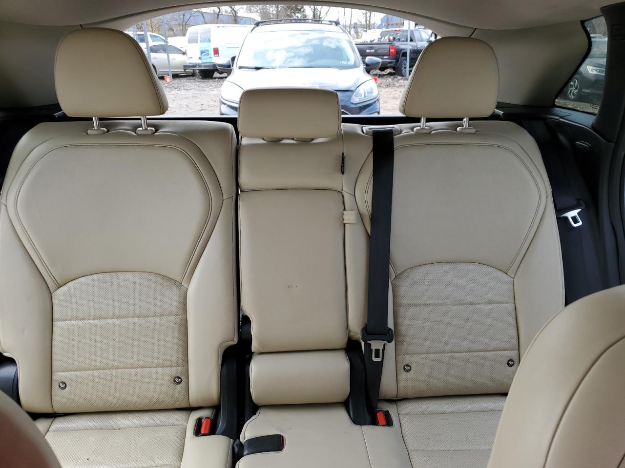 2019 Infiniti QX50 - Image 10
