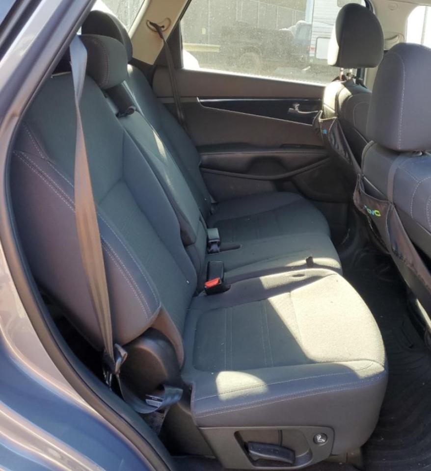 2020 Kia Sorento - Image 11