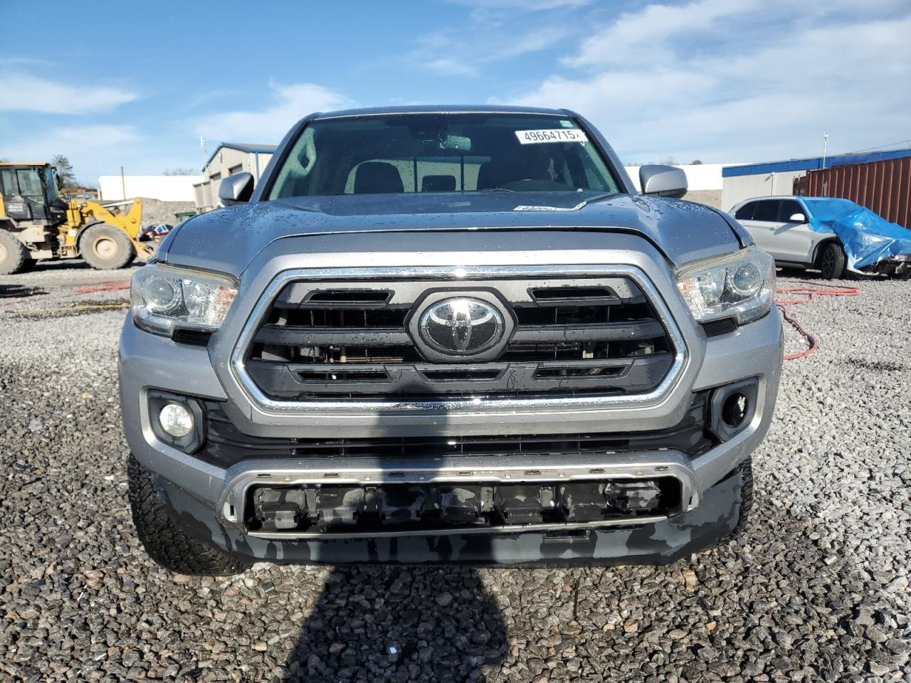 2018 Toyota Tacoma - Image 5