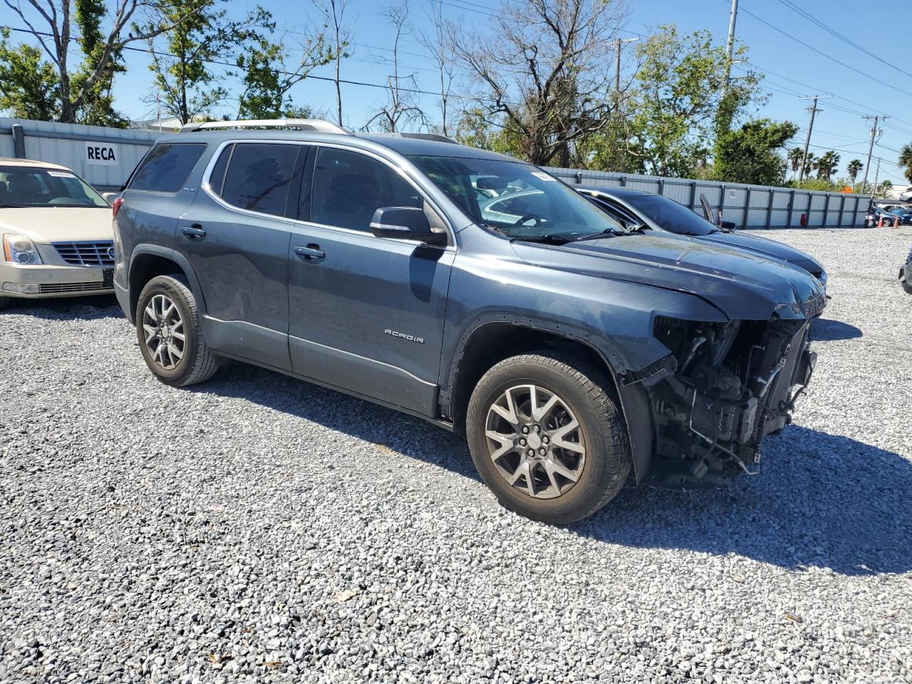 2020 GMC Acadia - Image 4