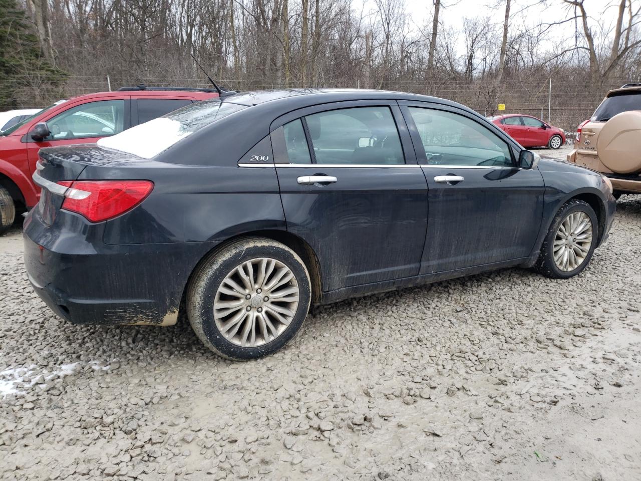 2011 Chrysler 200 - Image 3