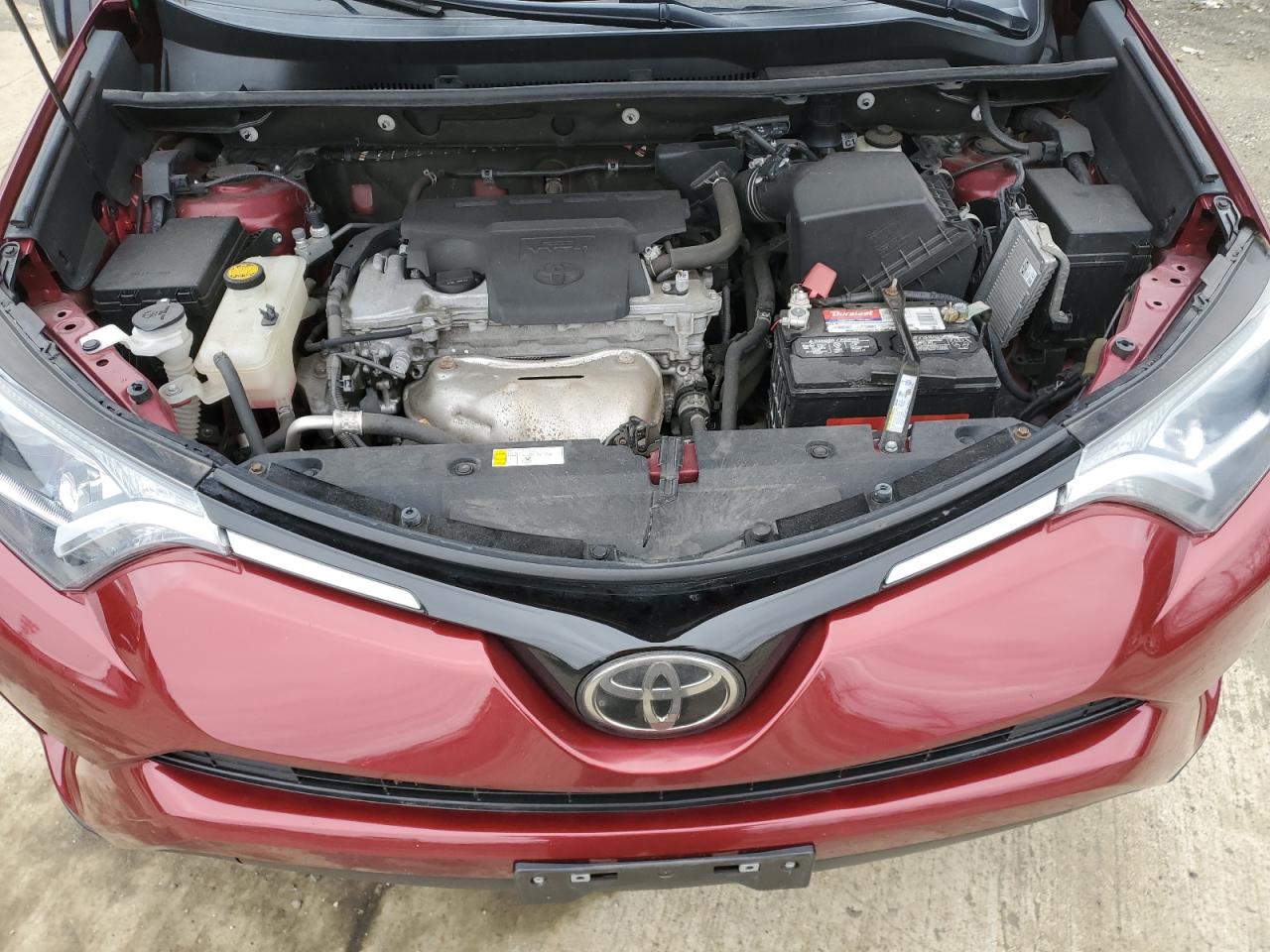 2018 Toyota RAV 4 - Image 13