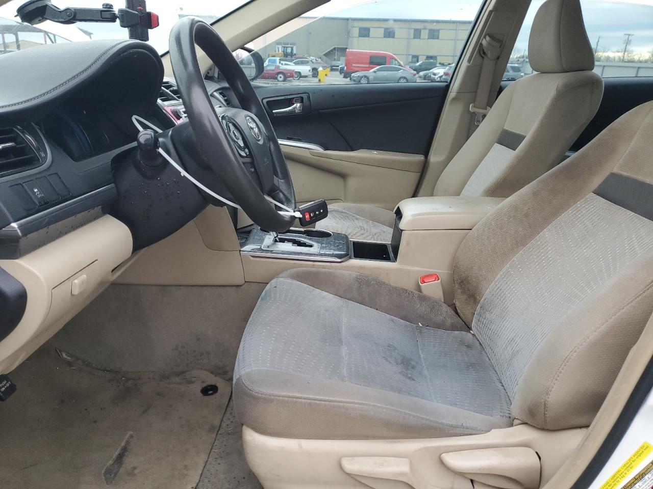 2014 Toyota Camry - Image 7