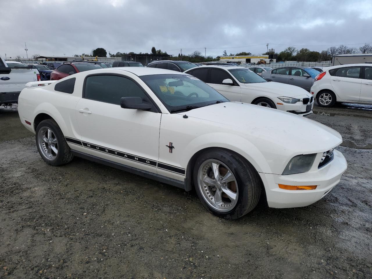 2006 Ford Mustang - Image 4