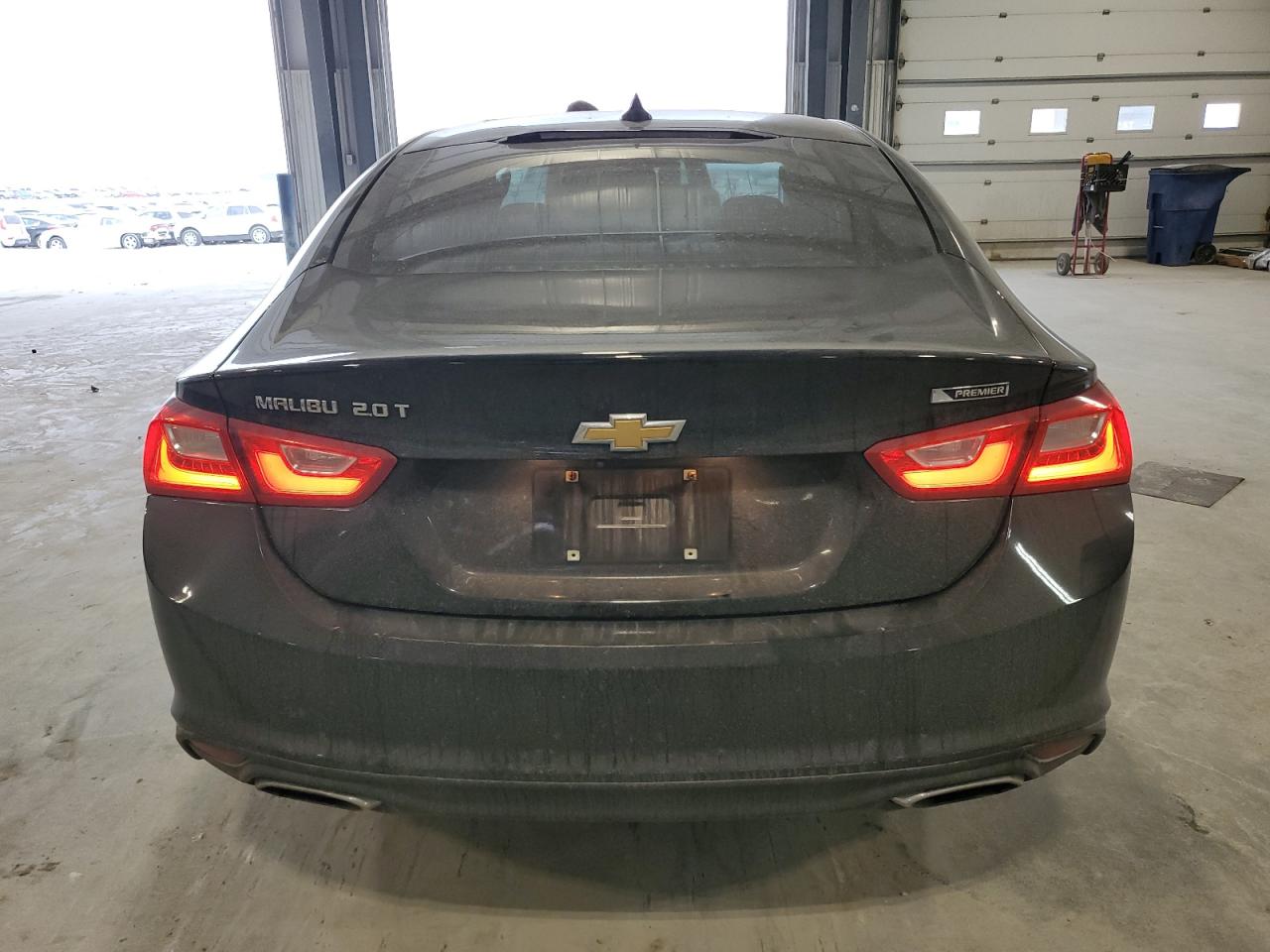 2017 Chevrolet Malibu - Image 6