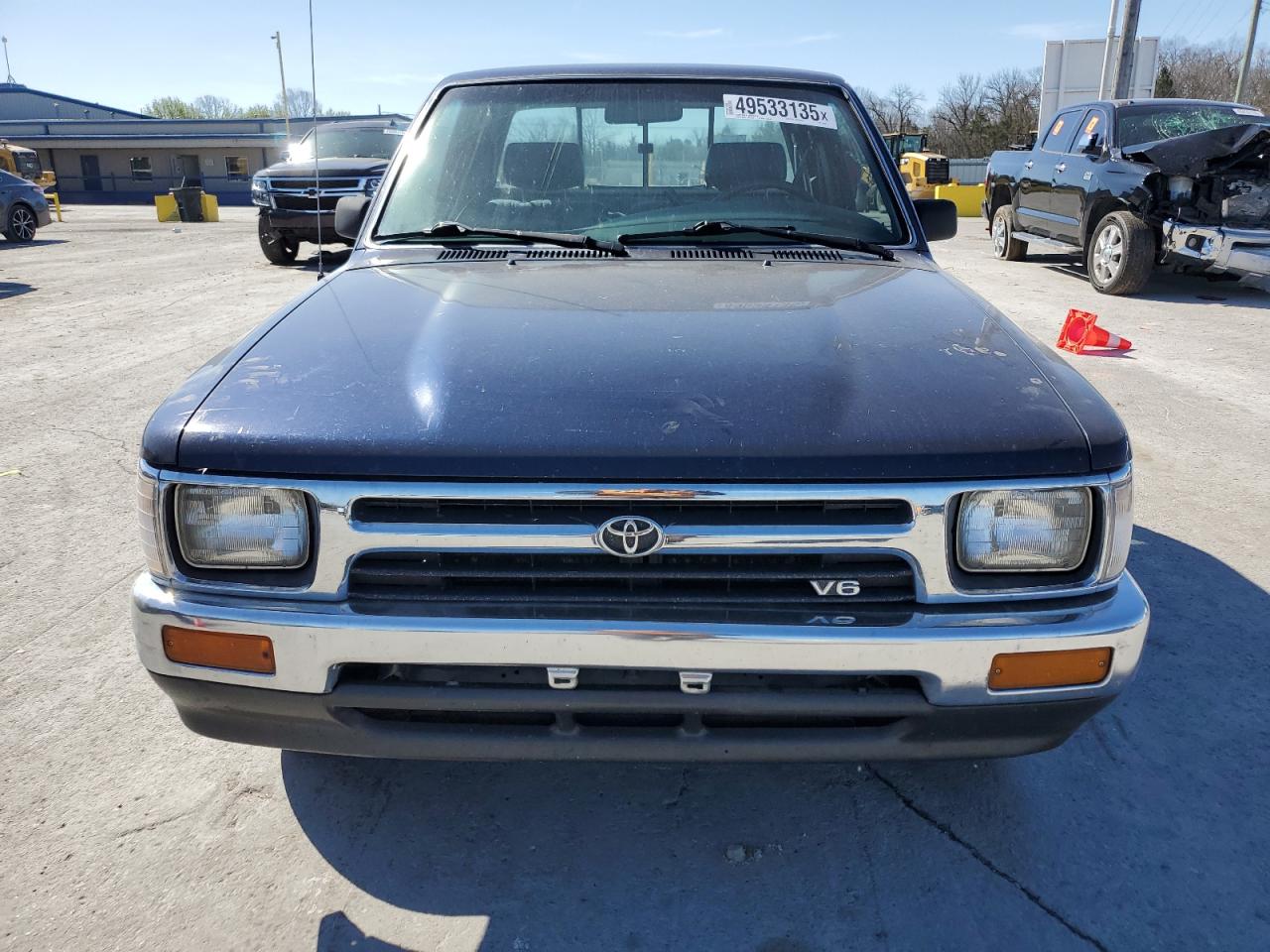 1993 Toyota Pickup - Image 5