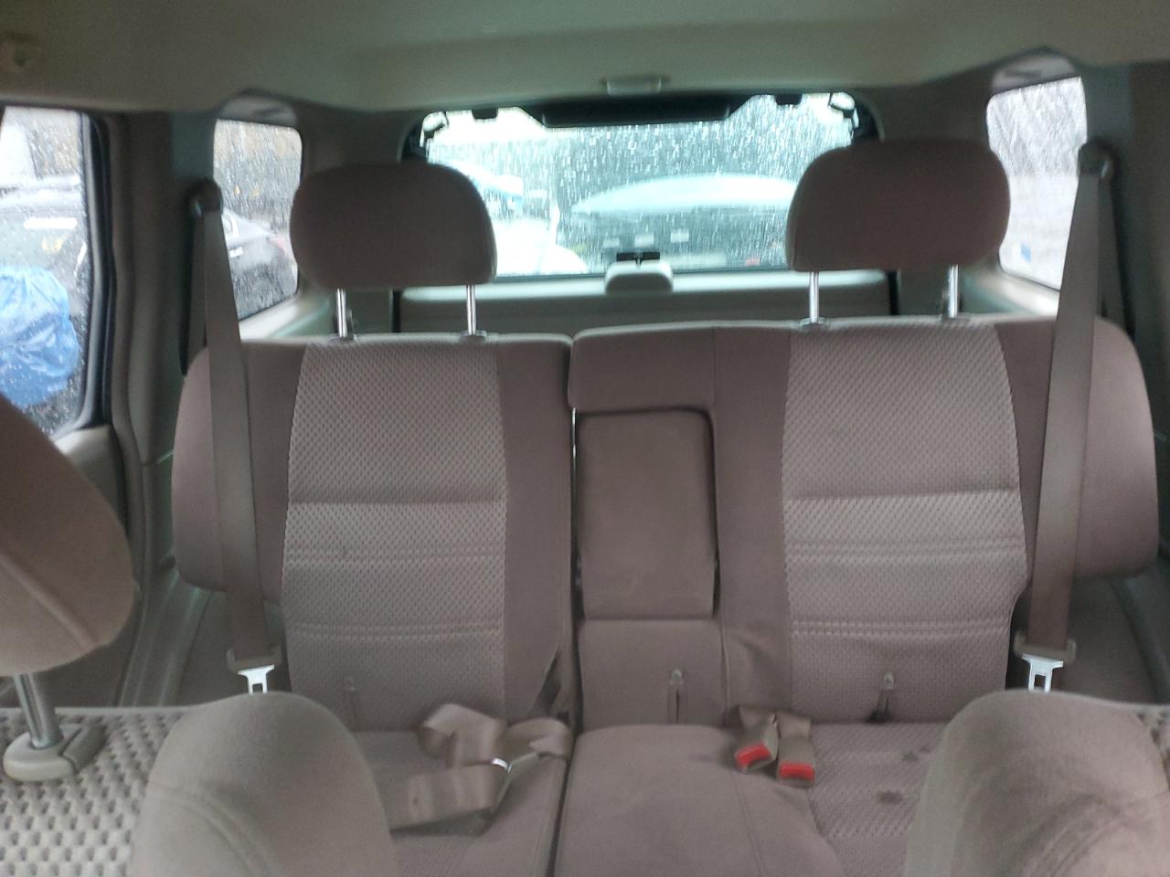 2004 Nissan Pathfinder - Image 10