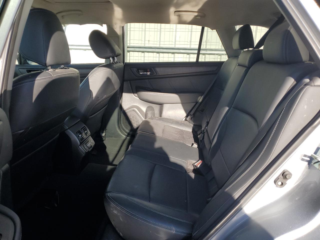 2018 Subaru Outback - Image 11