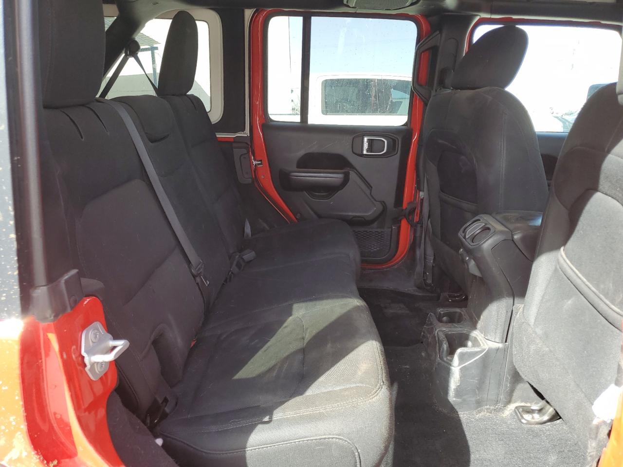 2019 Jeep Wrangler - Image 11
