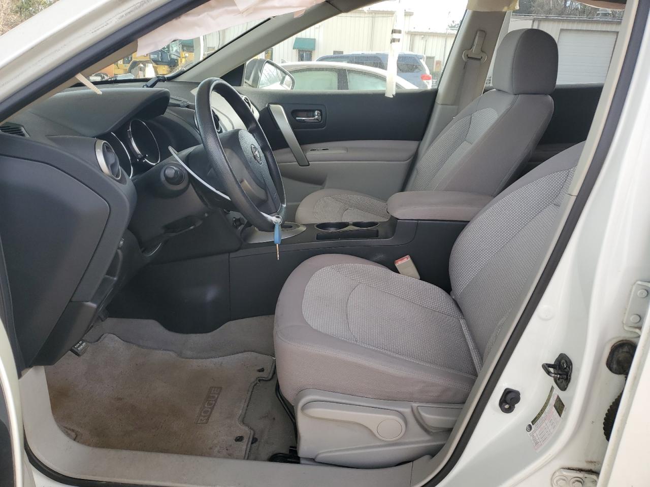 2010 Nissan Rogue - Image 7