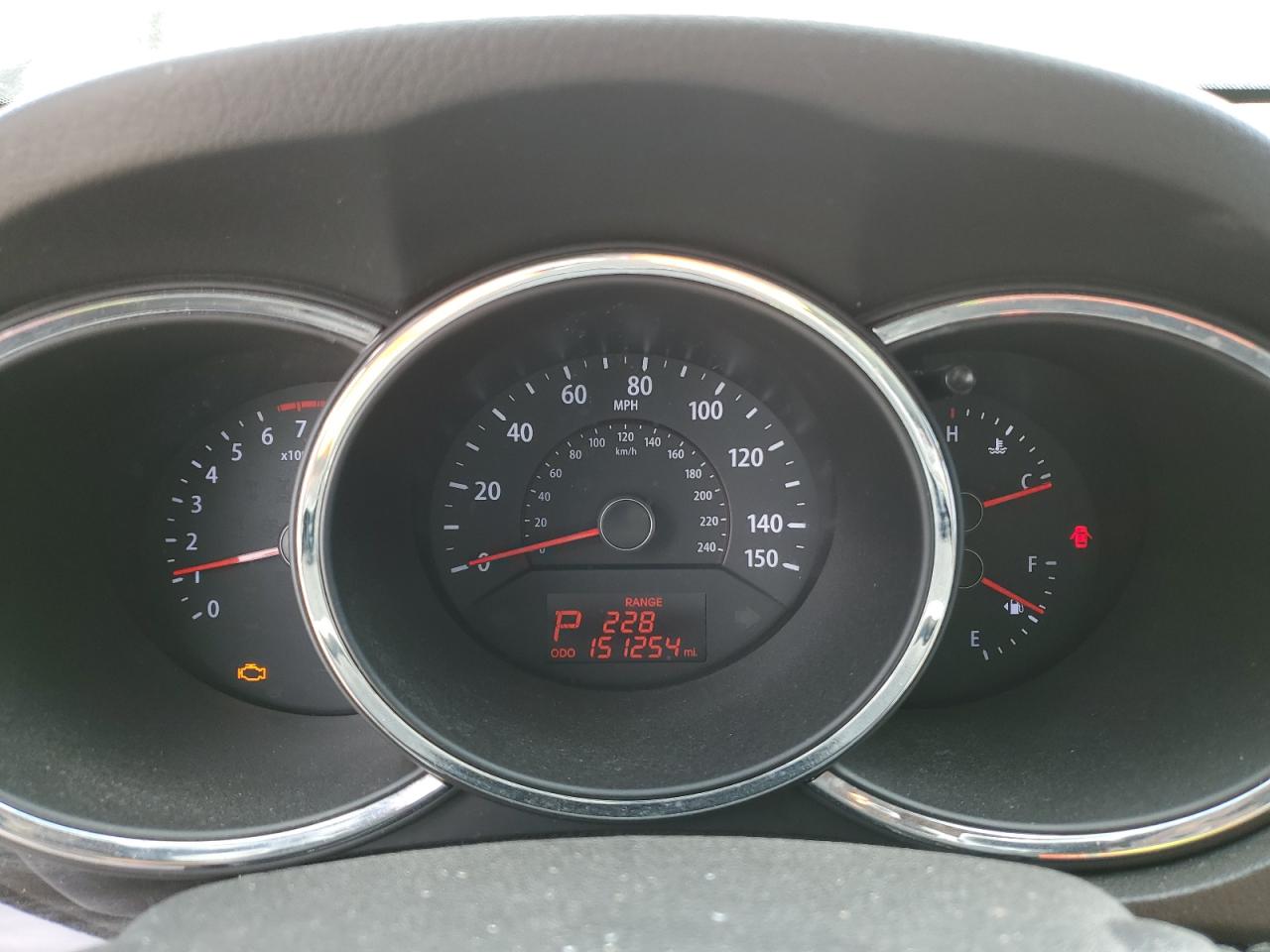 2013 Kia Sorento - Image 9