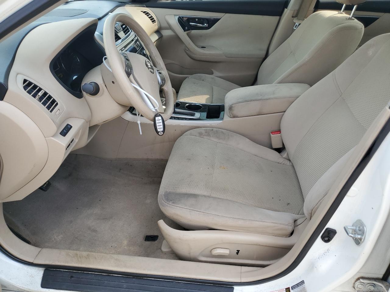 2014 Nissan Altima - Image 7