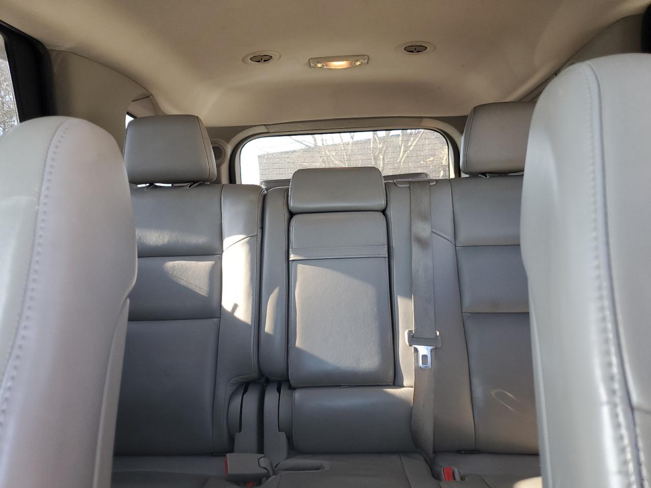 2011 Dodge Durango - Image 10