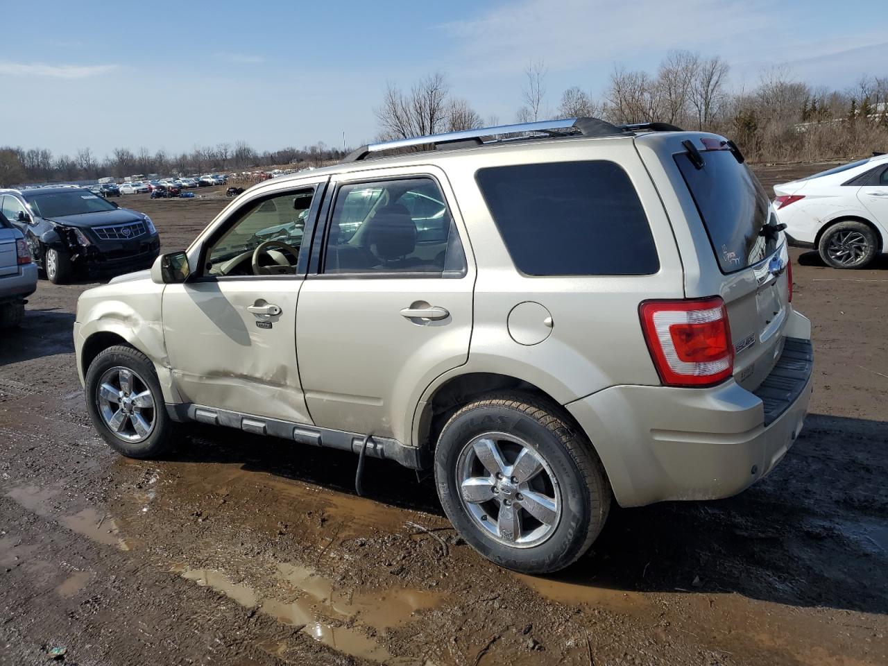 2011 Ford Escape - Image 2