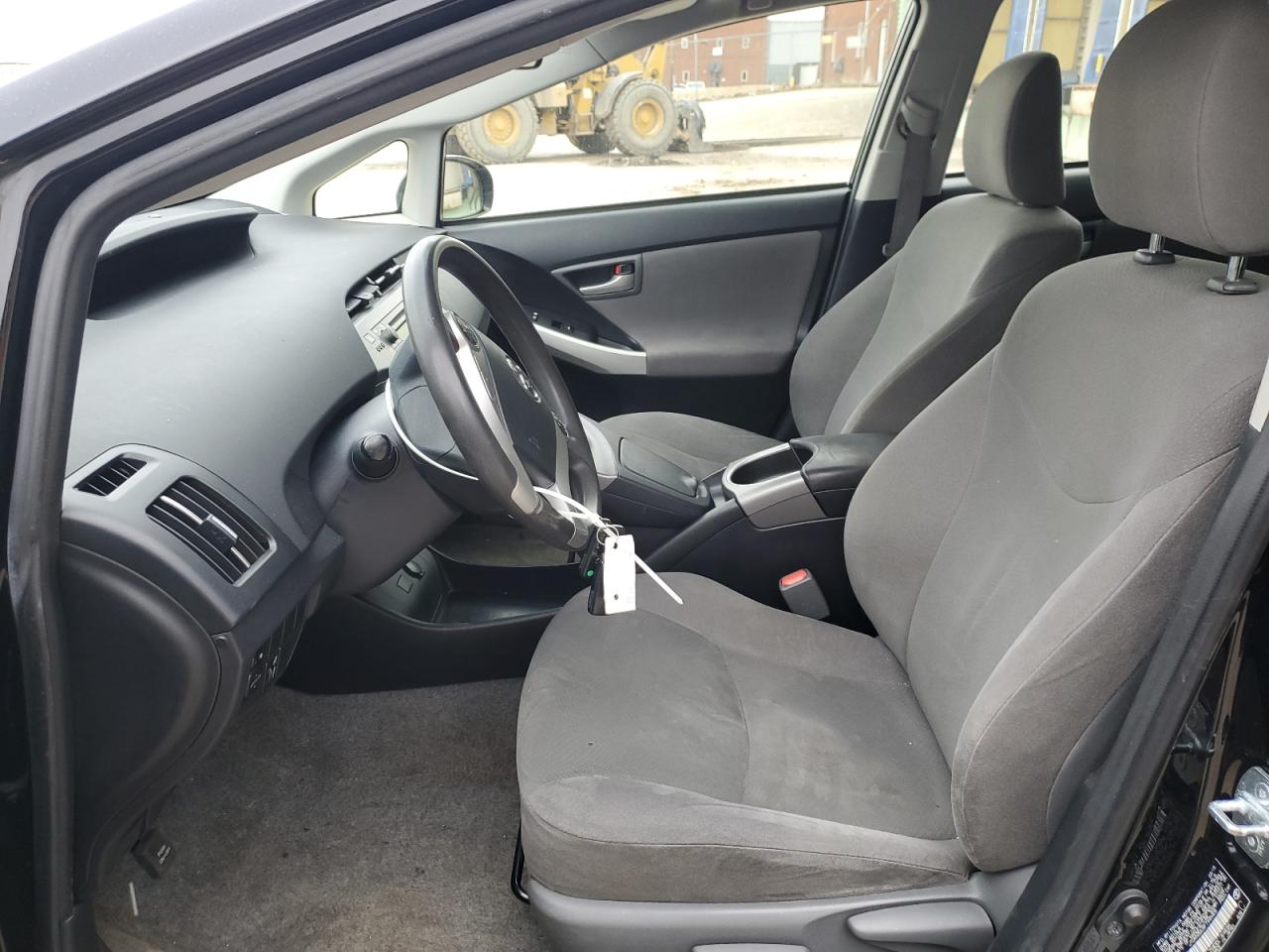 2015 Toyota Prius - Image 7