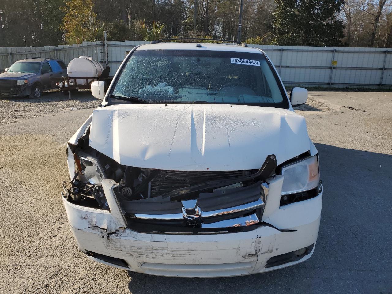 2009 Dodge Caravan - Image 5