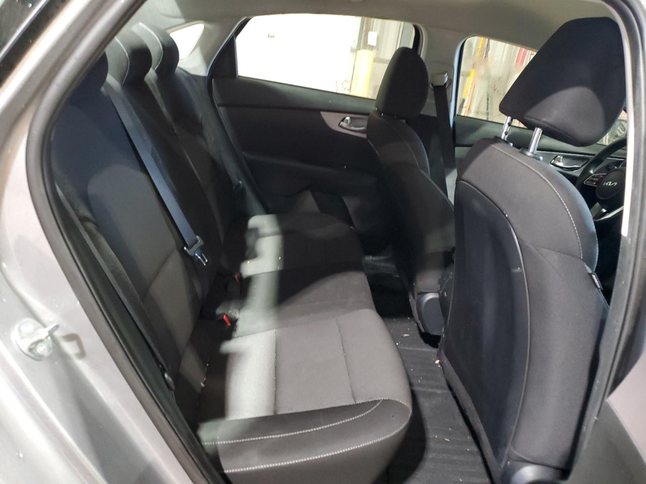 2024 Kia Forte - Image 10