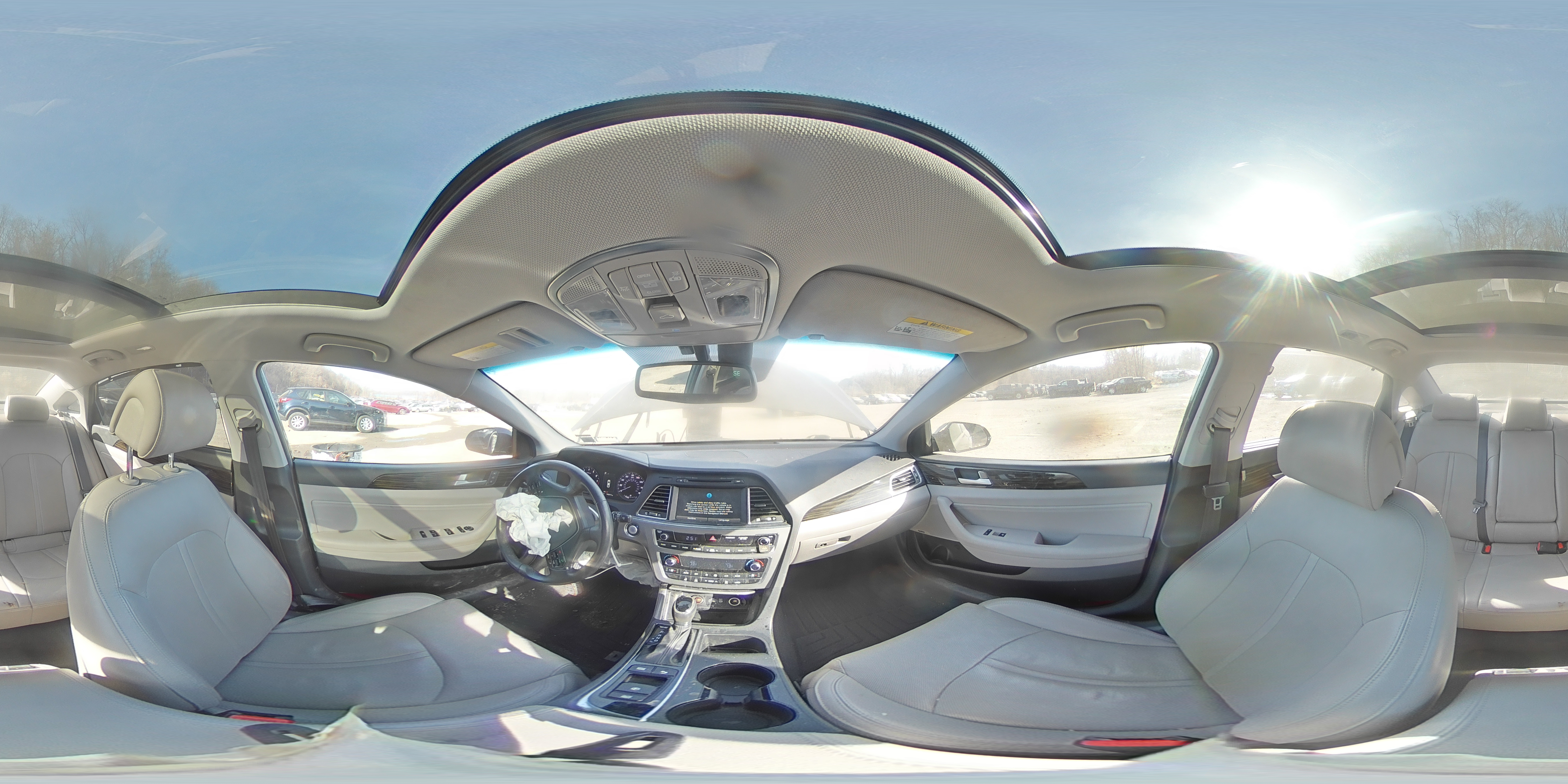2016 Hyundai Sonata - Image 13