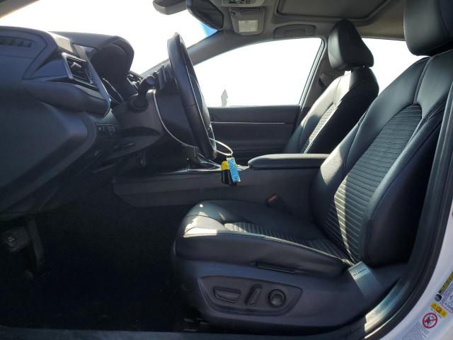  TOYOTA CAMRY 2019 Белый