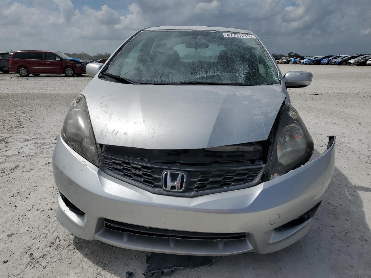 2013 Honda Fit - Image 5