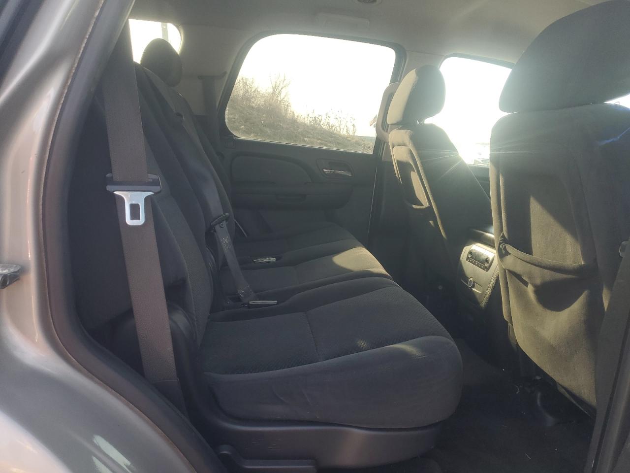 2007 Chevrolet Tahoe - Image 11
