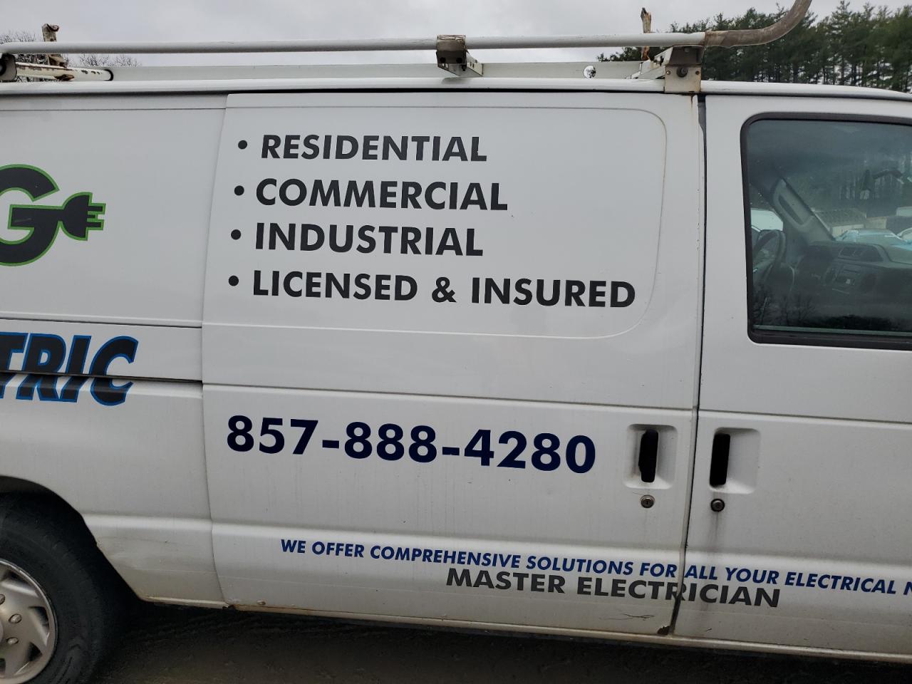 2014 Ford Econoline - Image 11