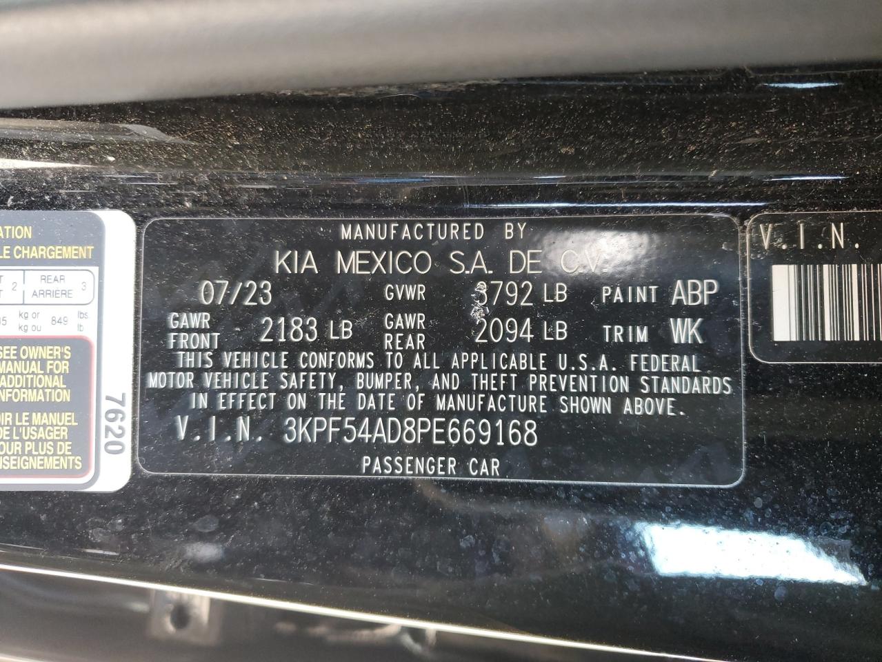 2023 Kia Forte - Image 12