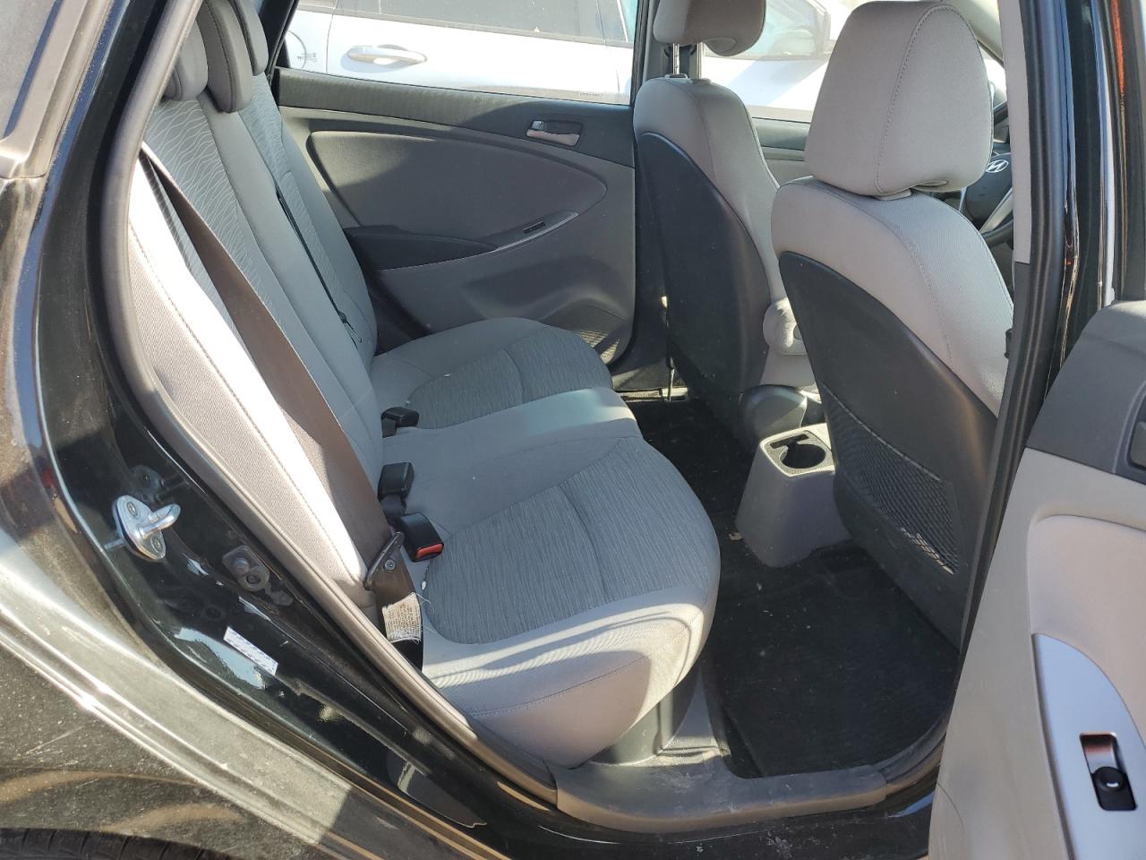 2017 Hyundai Accent - Image 10