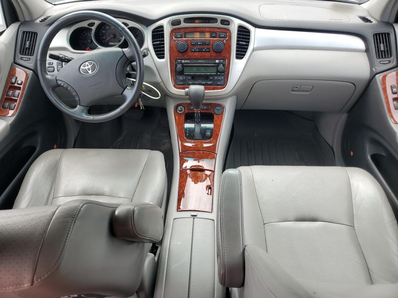 2007 Toyota Highlander - Image 8