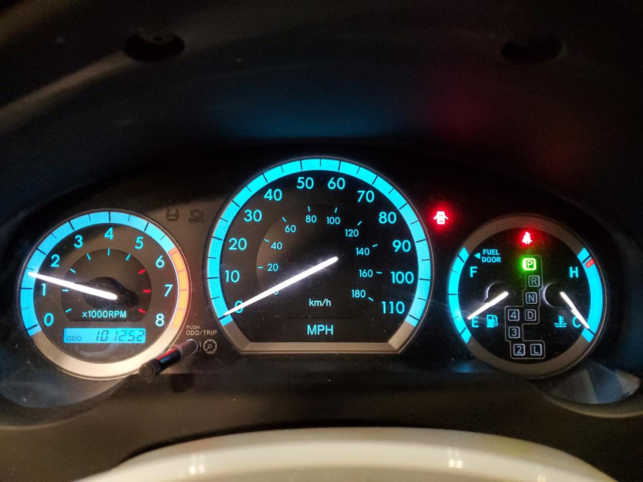 2005 Toyota Sienna - Image 9