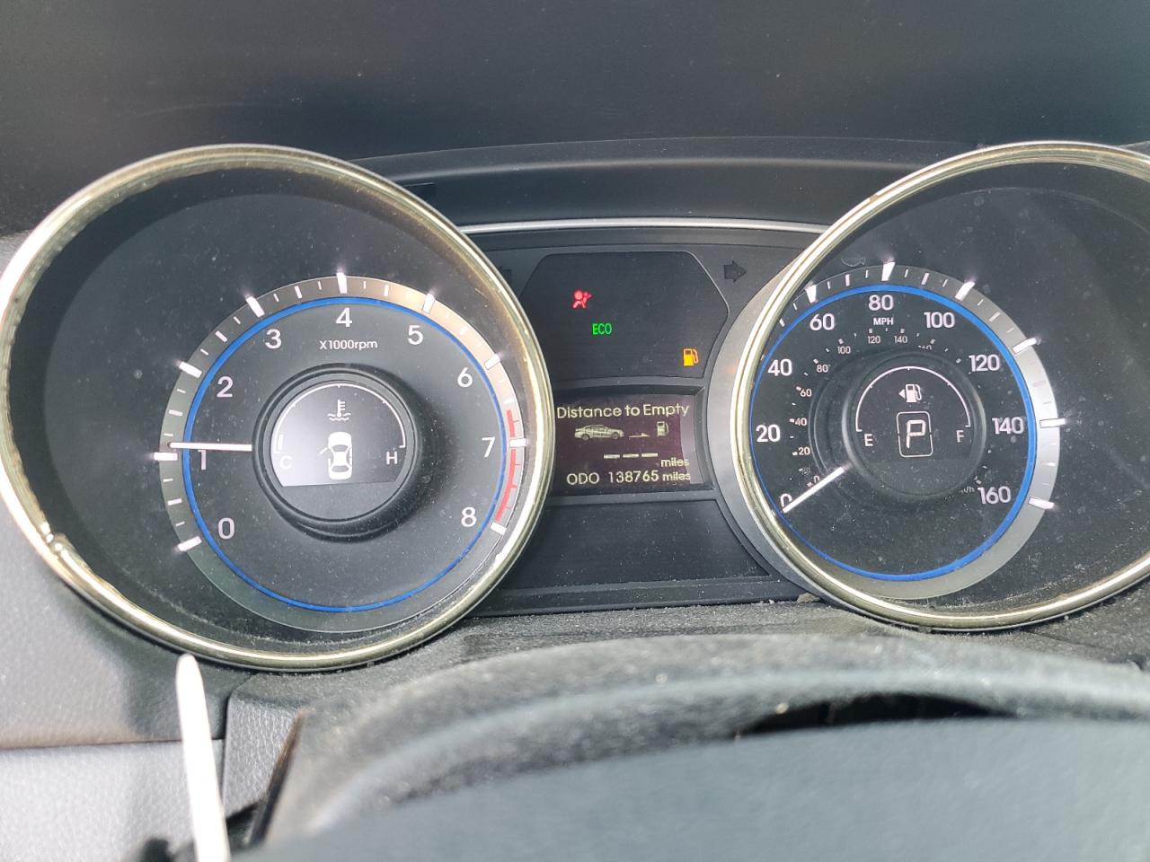 2013 Hyundai Sonata - Image 9