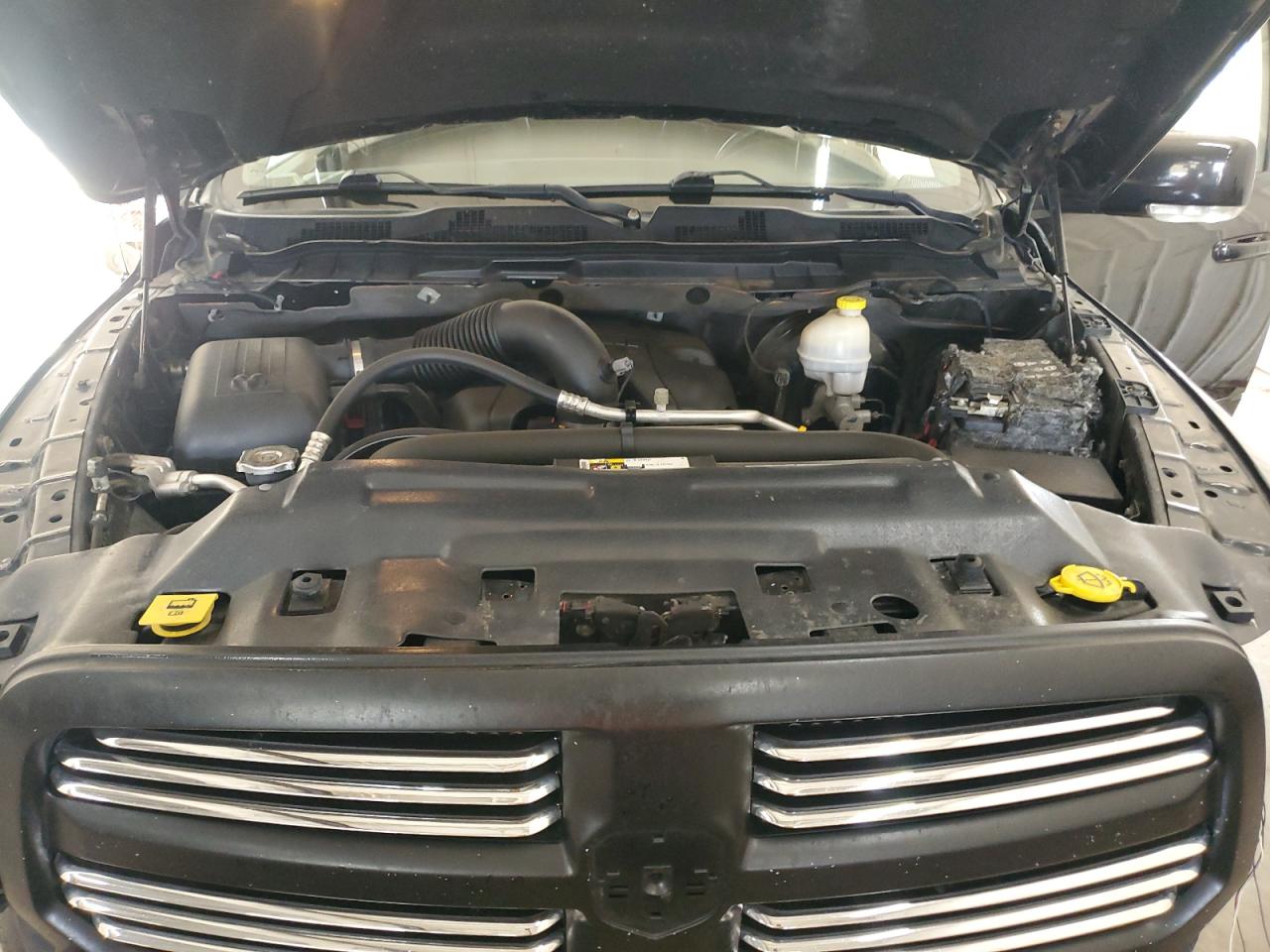 2016 RAM 1500 - Image 11