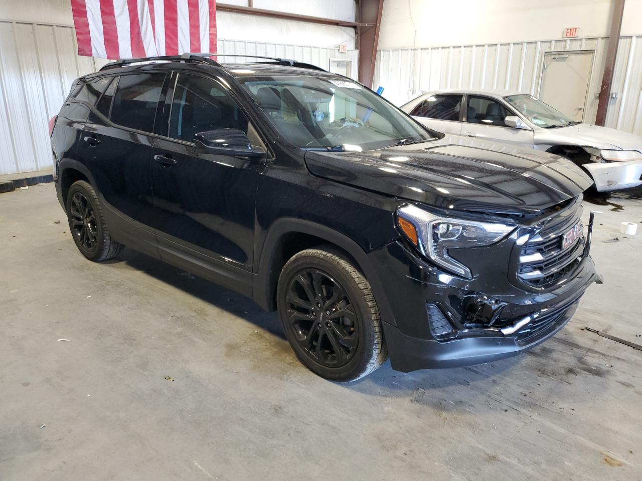 2021 GMC Terrain - Image 4